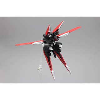Mô hình lắp ráp RG 1/144 Red Flight Unit Effect Wings ( chỉ là trang bị không kèm gundam)