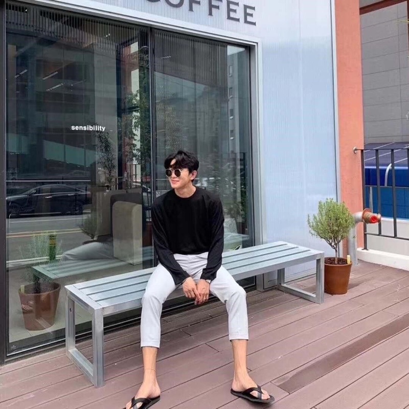 Áo thun nam dài tay fom rộng , vải cotton giấy
