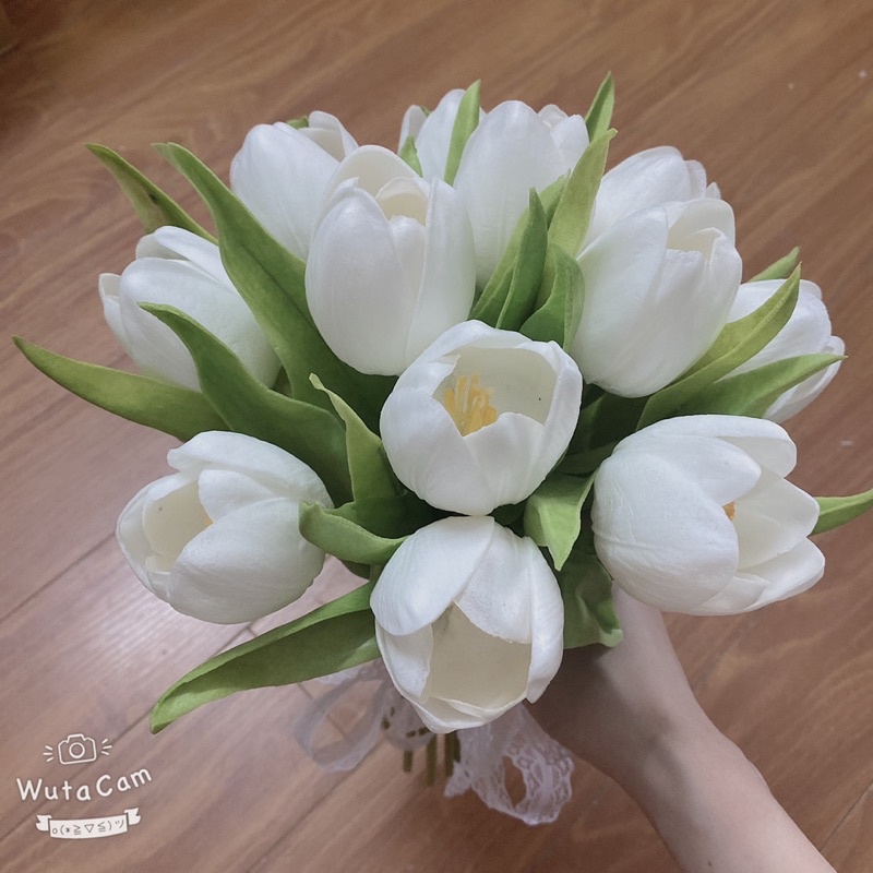 Hoa cầm tay cô dâu - bông to
