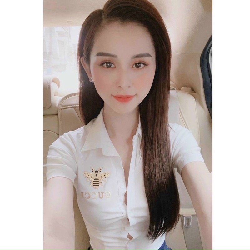 Sơ mi trơn phối ong vàng xinh xắn