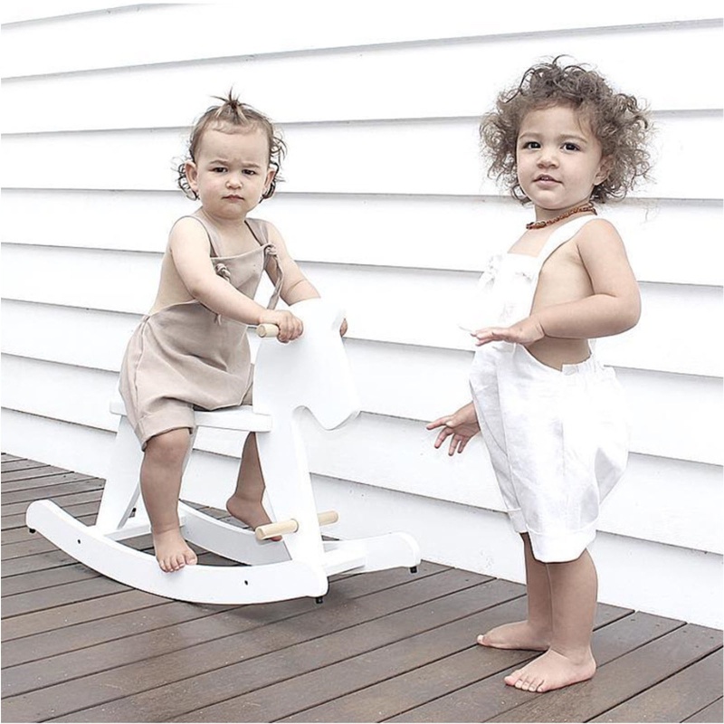 Bộ Áo Liền Quần Sát Nách Dây Chéo Lưng Thời Trang Cho Bé Gái