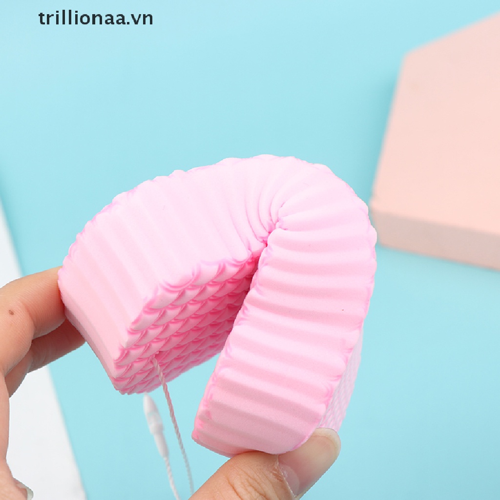 Miếng Bọt Biển Tắm Tẩy Tế Bào Chết Cho Bé