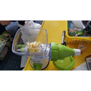 Máy ép hoa quả quay tay