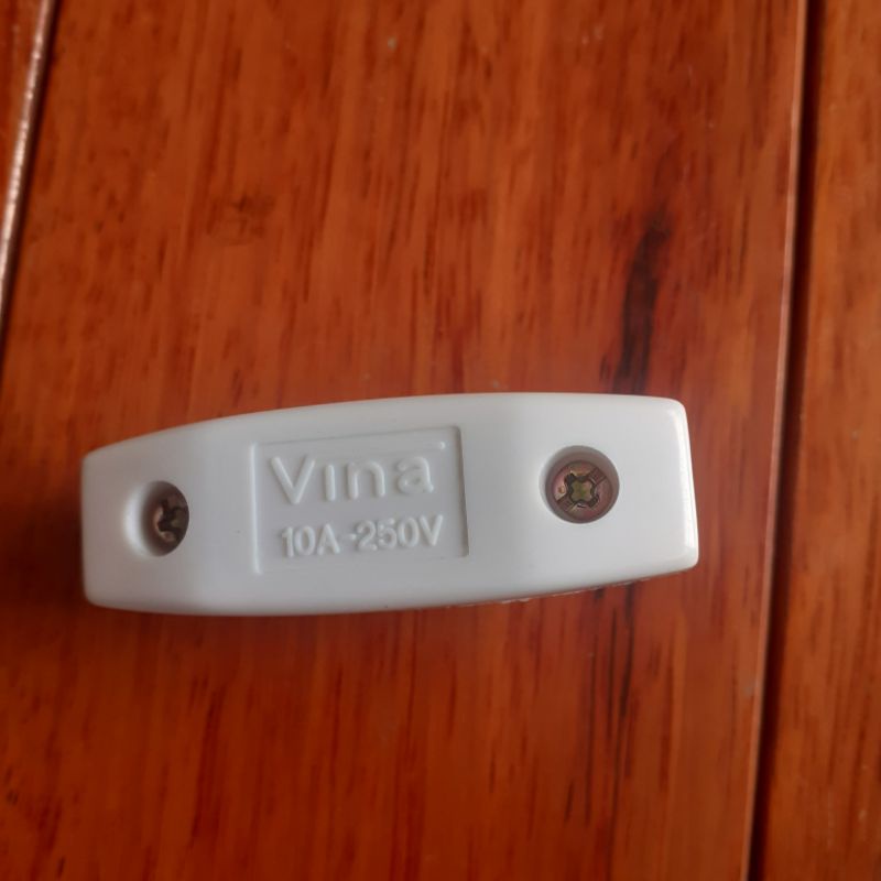 Công tắc ngang quả nhót dạng treo dạ quang Vina- Công tắc quả nhót Vina - Công suất 10A