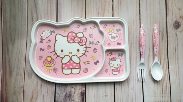 Set bát ăn 5 món Hello Kitty cho bé từ 6 tháng đến 5 tuổi