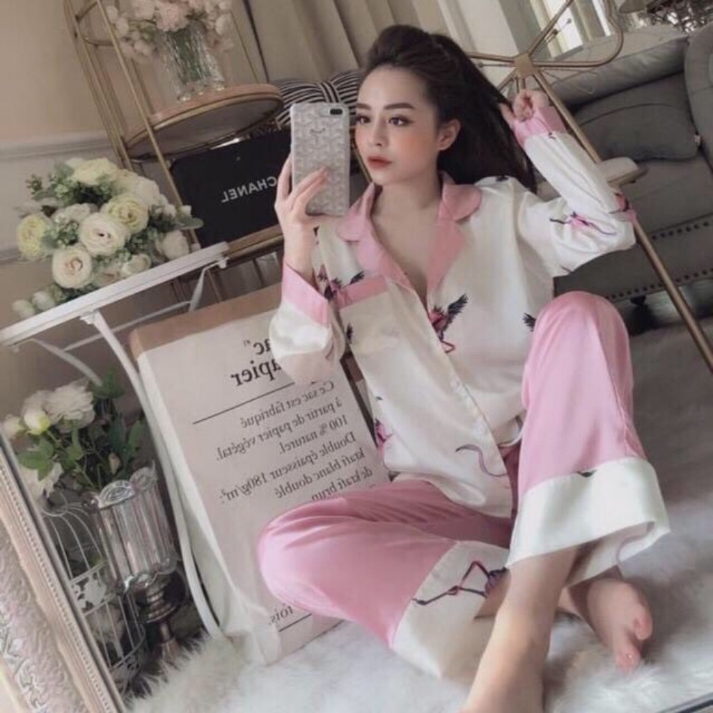 Đồ bộ pijama, bộ lụa cao cấp tay ngắn quần dài chất liệu mềm mịn mát dịu,hoạ tiết dễ thương | BigBuy360 - bigbuy360.vn