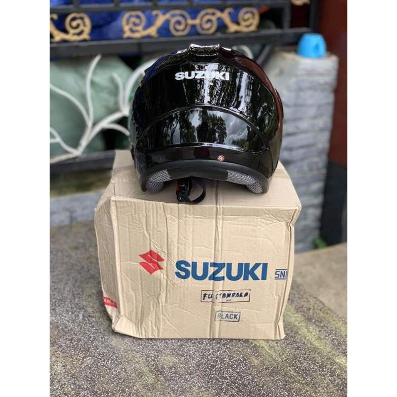 Nón bảo hiểm Suzuki hàng  khuyến mãi