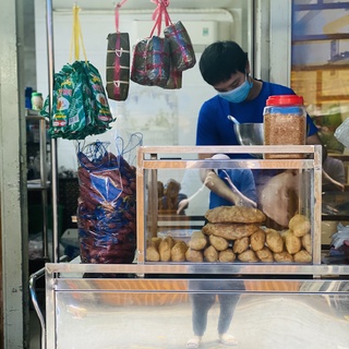 Chả lụa nóng THÙY TRANG - hàng mới mỗi ngày