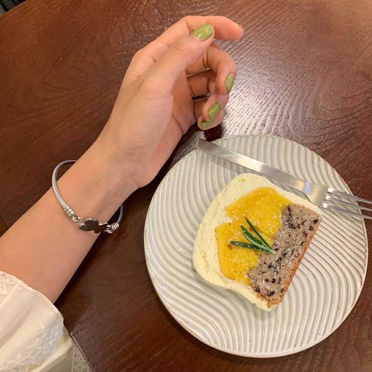 Vòng Tay Thép Titan Mặt Hình Gấu 28104s Phong Cách Hip Hop Cho Nữ | BigBuy360 - bigbuy360.vn