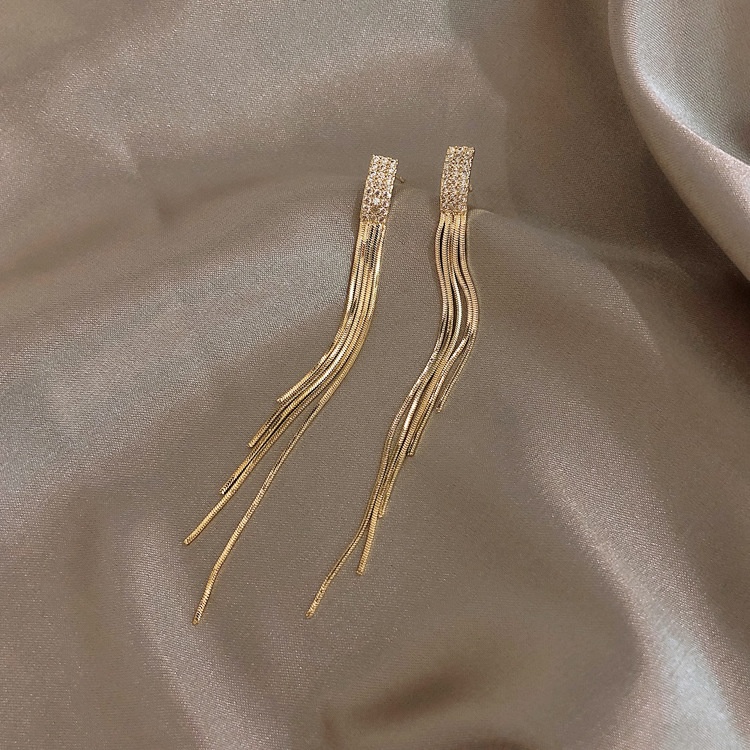 Khuyên Tai Tua Rua Dài Thanh Lịch