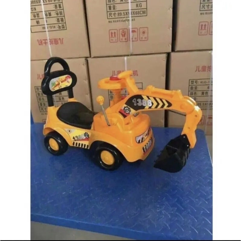 Xe cẩu cho bé có nhạc có còi có đèn