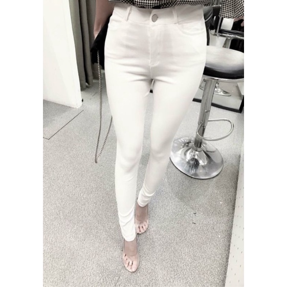 Quần tregging trắng trơn hàng QC