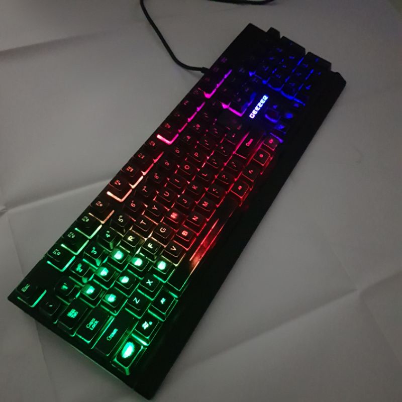 Phím giả cơ Geezer L100G. E-3lue ekm046 hàng qua sử dụng còn tốt