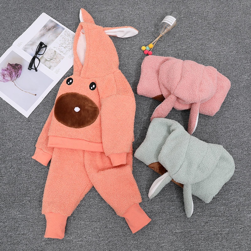 Bộ quần áo mùa thu đông ấm áp dễ thương cho bé gái 2021