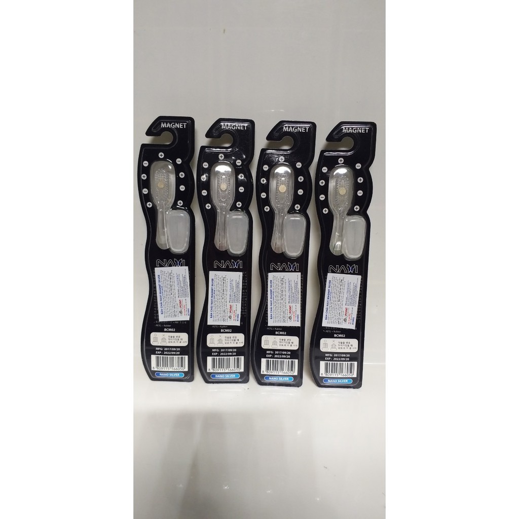 Bàn chải đánh răng Nano Silver Magnet  BCM02