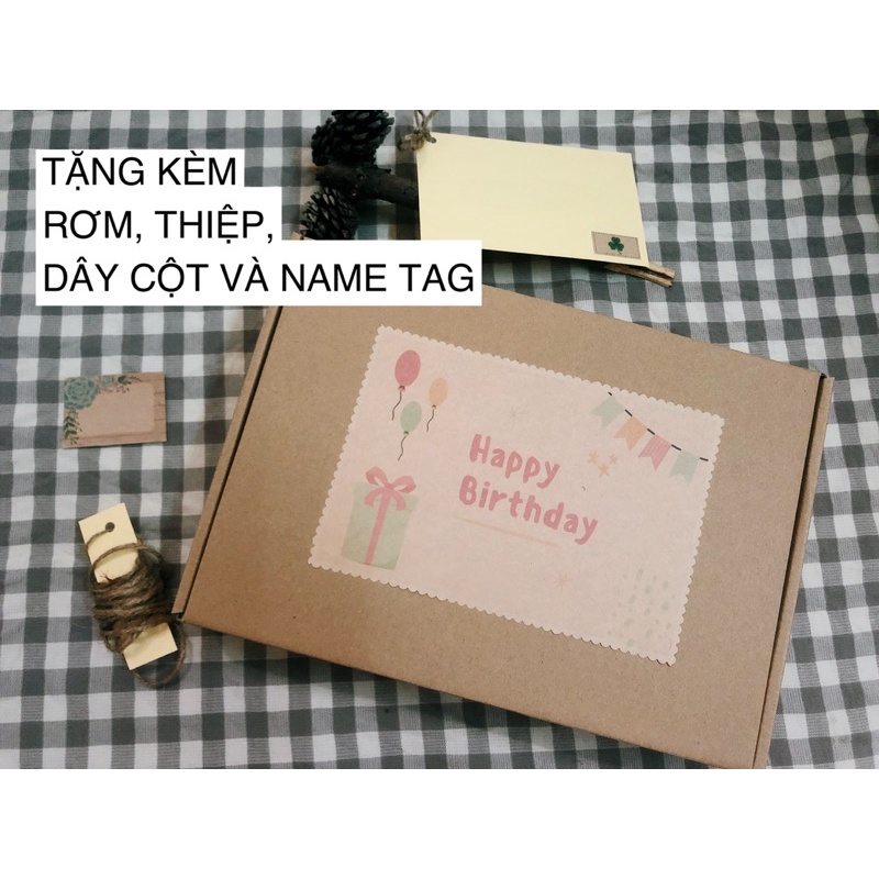 [Trend] Hộp kraft SINH NHẬT đựng quà kèm rơm, thiệp, dây cột, name tag nhiều kích thước