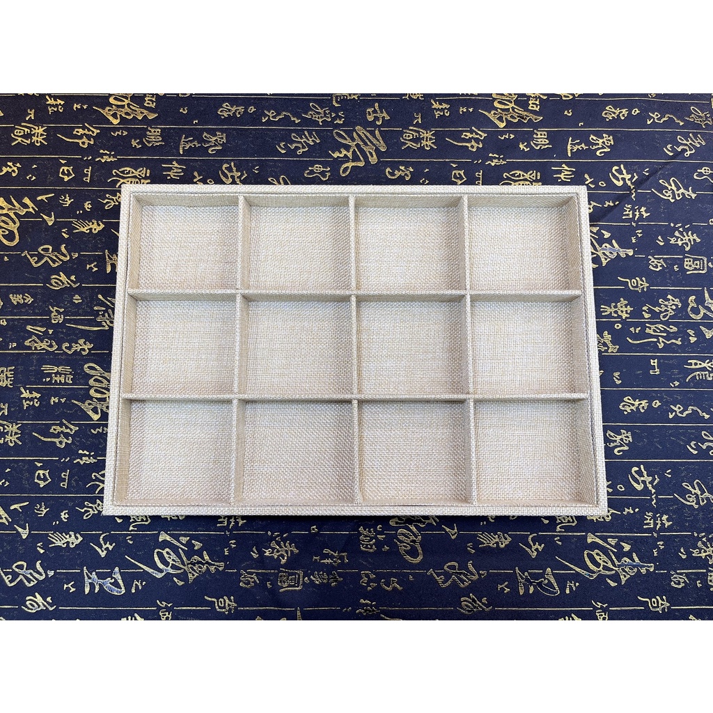 Khay vải bố dùng để đựng trang sức, phụ kiện, vòng đá sang trọng