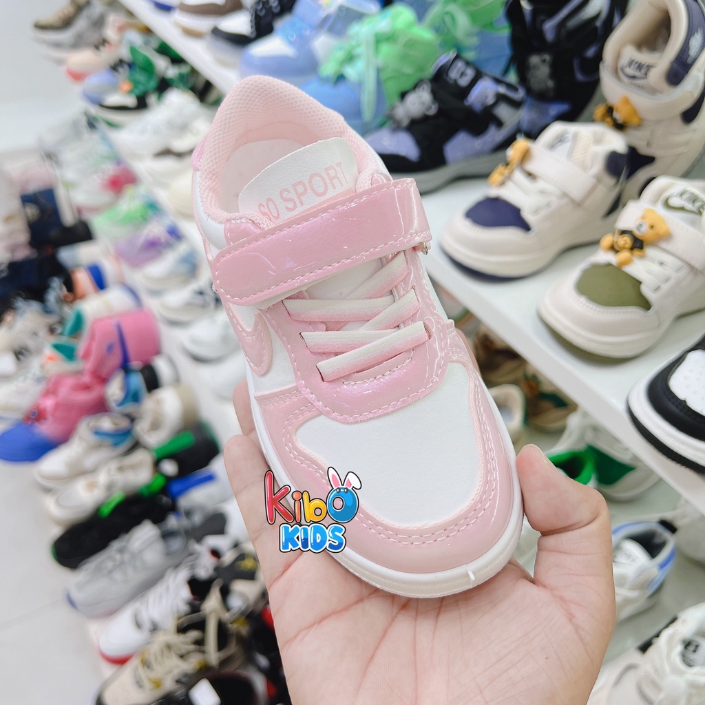 Giày thể thao đế mềm đáng yêu cho bé trai và bé gái TT490