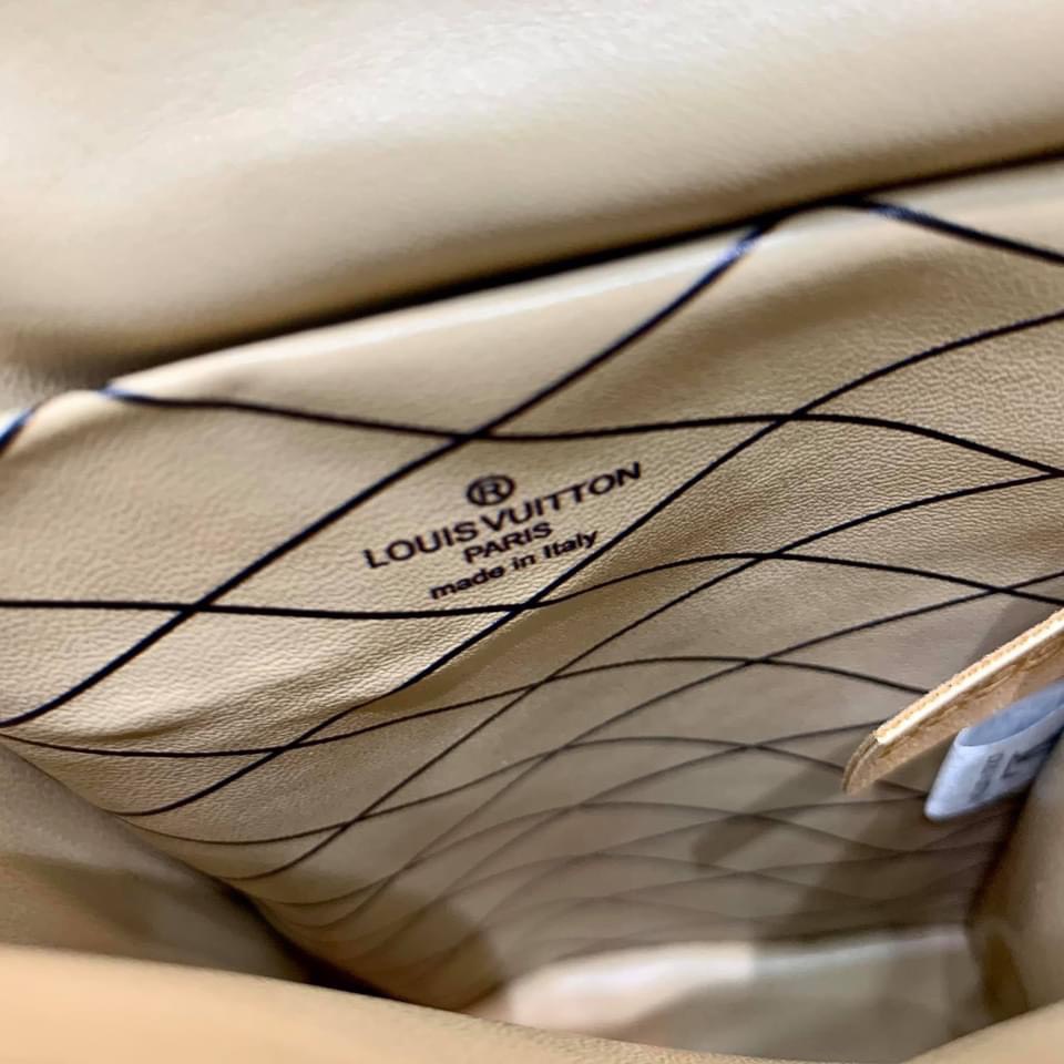 Túi đeo ☀ Túi đeo chéo mini bag Louis Vuitton hộp cốp xích fullbox [ Dota ]