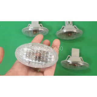 Đèn xi nhan hông xe Towner 950