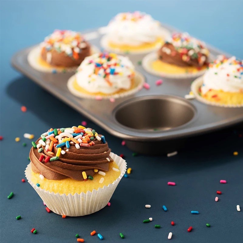 Cốc cupcake giấy, khuôn cupcake giấy dễ thương nhiều màu sắc có thể lót khuôn nướng bánh