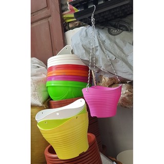 Chậu nhựa sóng sâu dây treo xích size to 18x14cm trồng hoa siêu bền , xinh