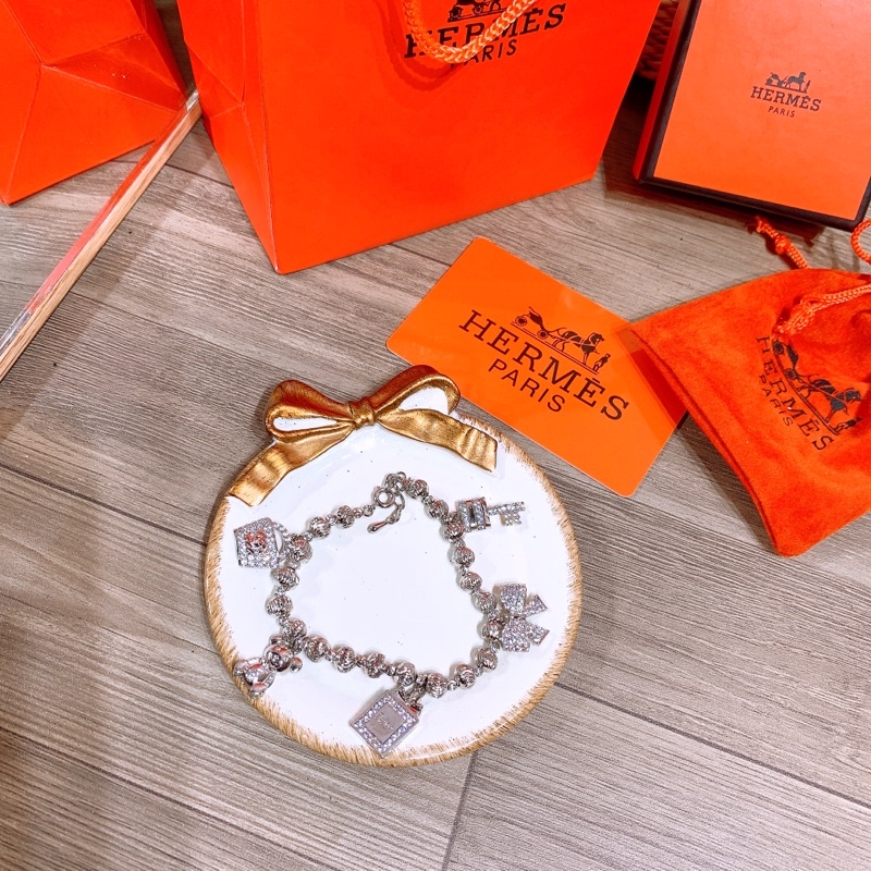 Vòng tay bi charm cao cấp