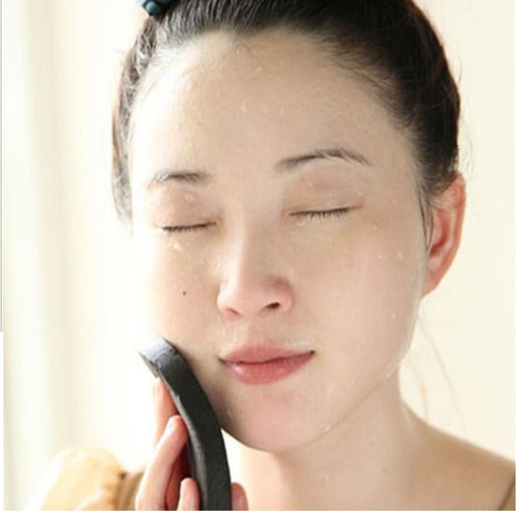 Mút rửa mặt dày làm sạch tiện dụng cho nữ