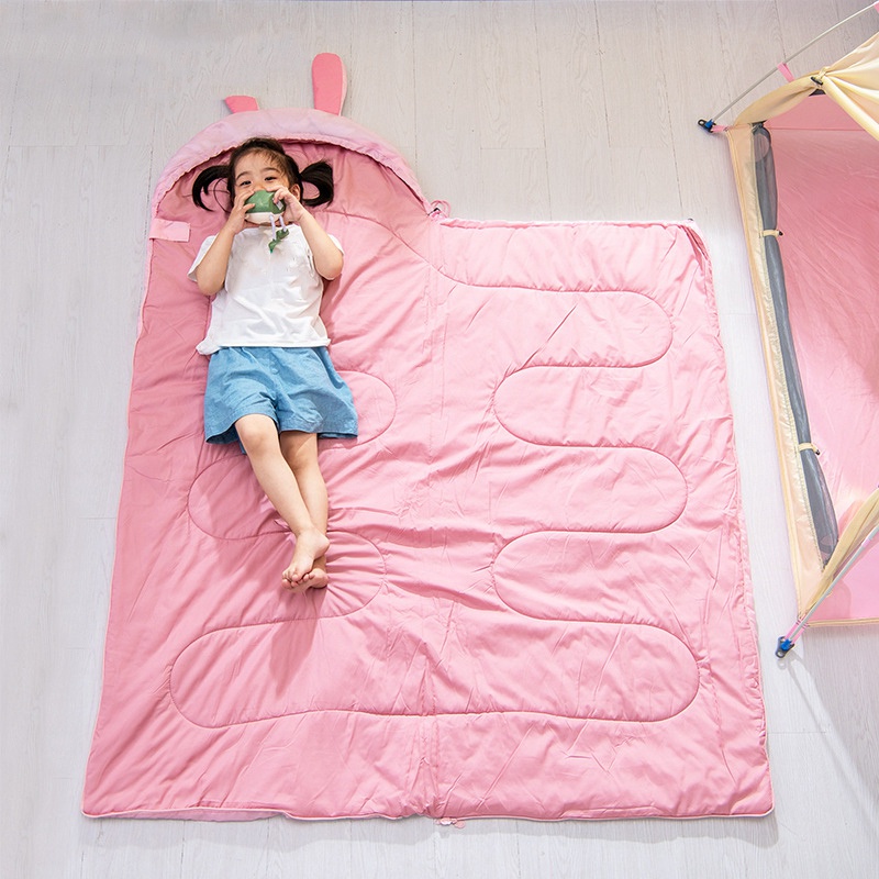 Túi ngủ màu hồng họa tiết hoạt hình cho dành bé