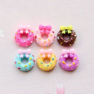 Charm donut nhiều mẫu