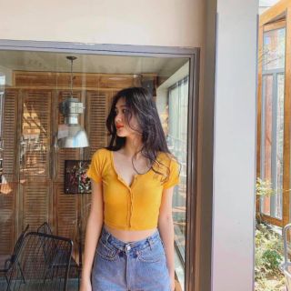 Áo croptop thun gân
