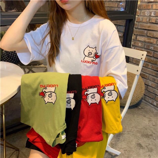 Áo thun form rộng oversize thêu