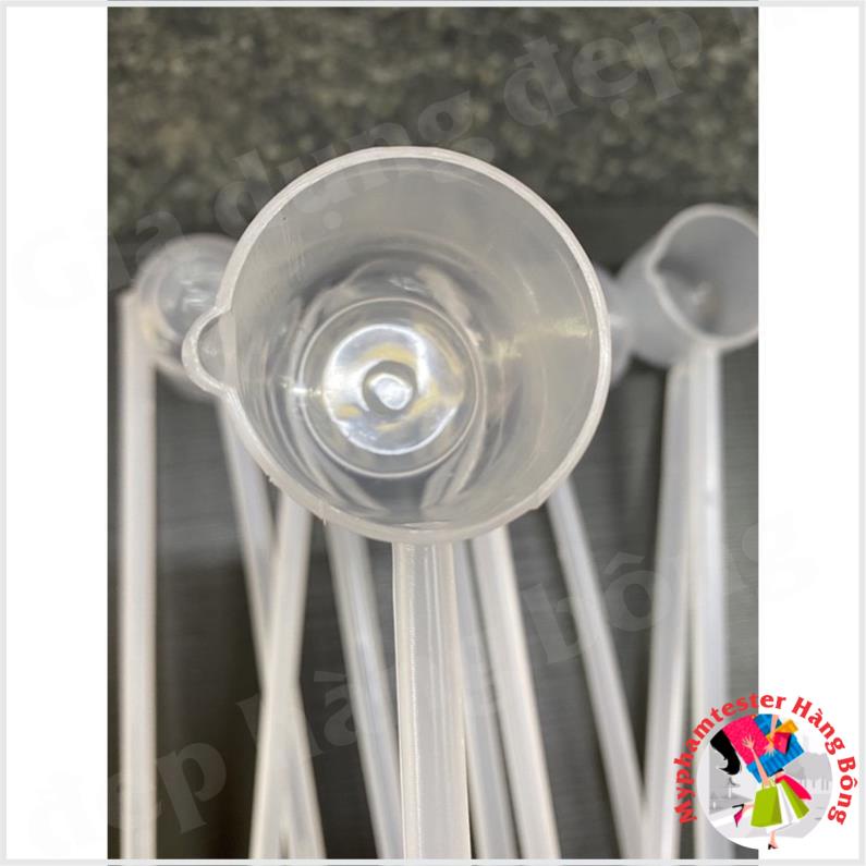 gáo múc riệu nhựa trong suốt cao cấp