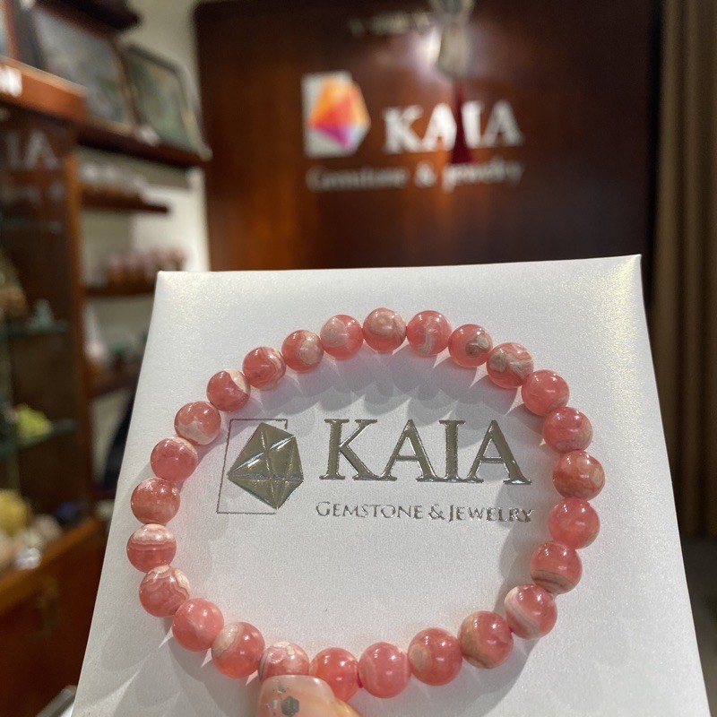 Vòng tay phong thủy đá đào hoa 7 li chiêu tình duyên tài Lộc - KAIA