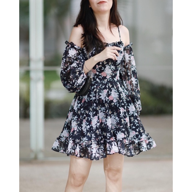 Đầm xoè tay phồng hoa RUCHAN