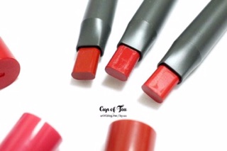 Son lì dạng bút Flat Velvet Lipstick