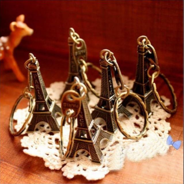 Móc Khóa Hình Tháp Paris và hình noel giáng sinh