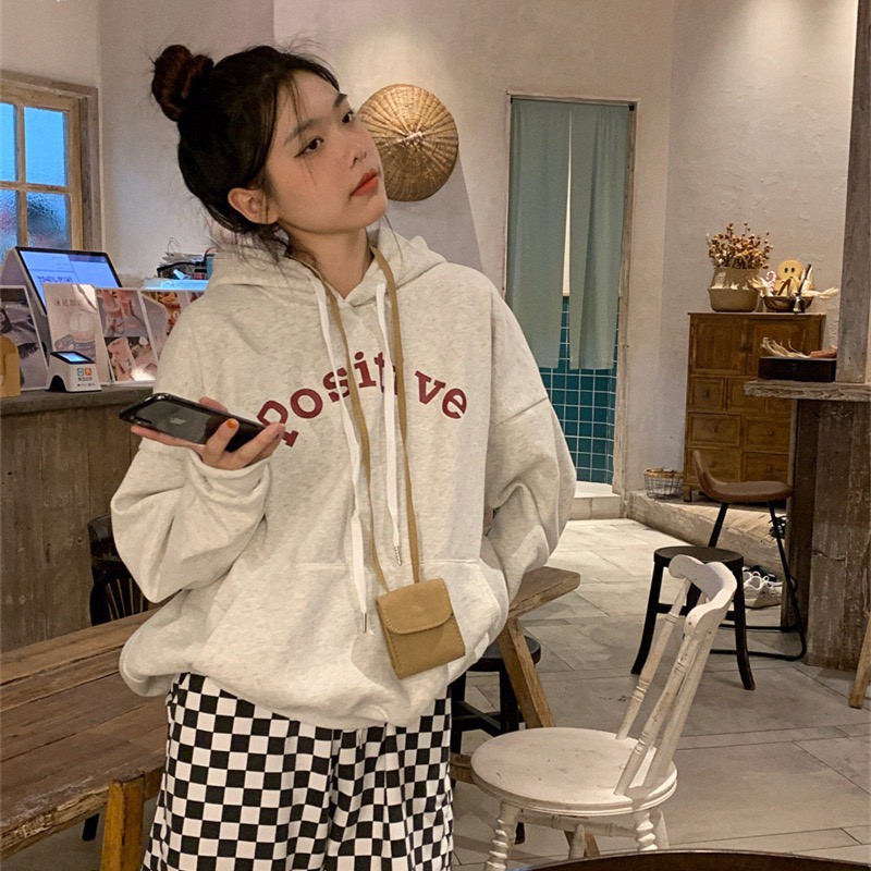 Áo hoodie nữ có mũ POSITIVE form rộng 2 màu xinh xắn/ Áo nỉ mặc thu đông tay bồng có túi trước trẻ trung_xuongmaythuhien | BigBuy360 - bigbuy360.vn