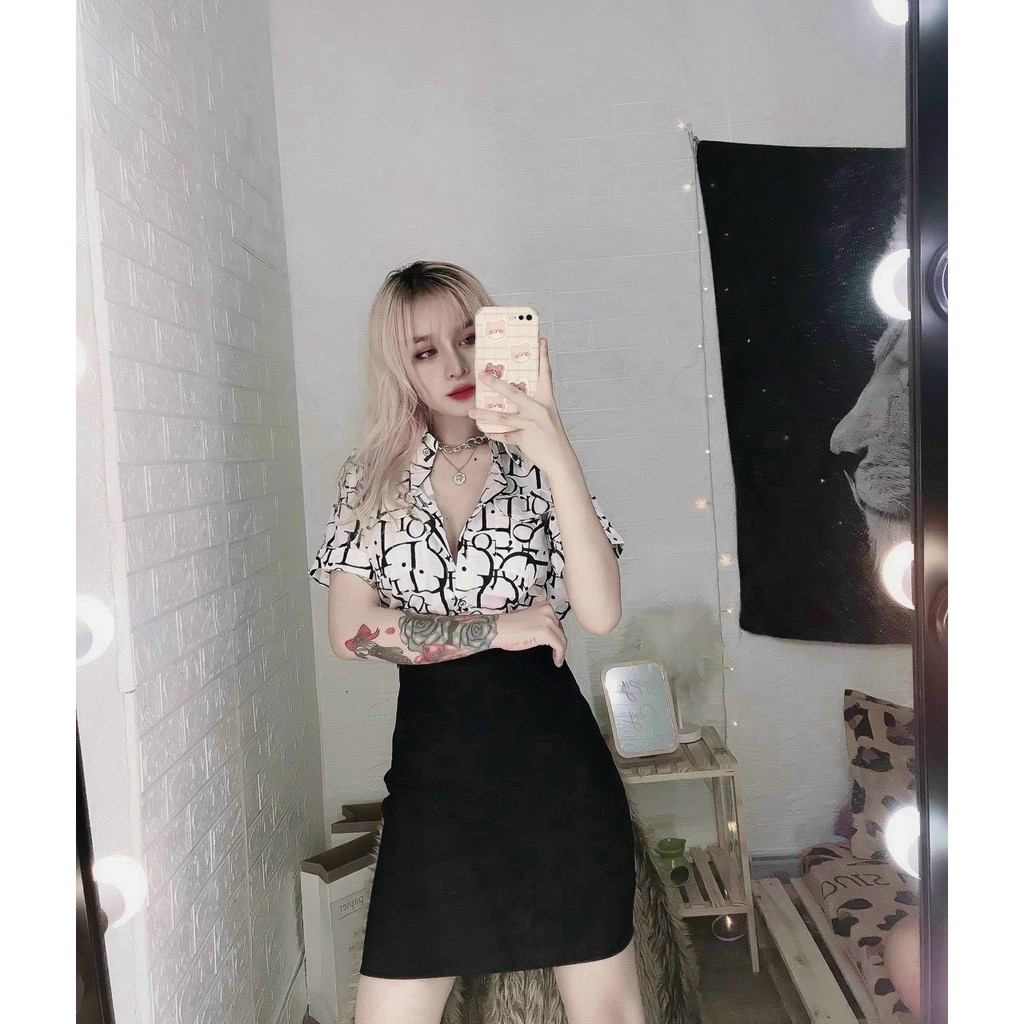 Áo sơ mi tay ngắn in chữ hiệu to nhỏ cực xinh , chất lụa mềm mịn mát