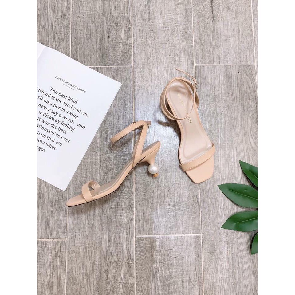 Dép quai mảnh gót  hạt ngọc cực xinh lên chân điệu đà và cá tinh hot trend 2020
