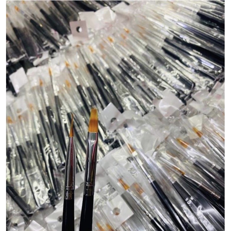 Cọ xước ombre dẹp