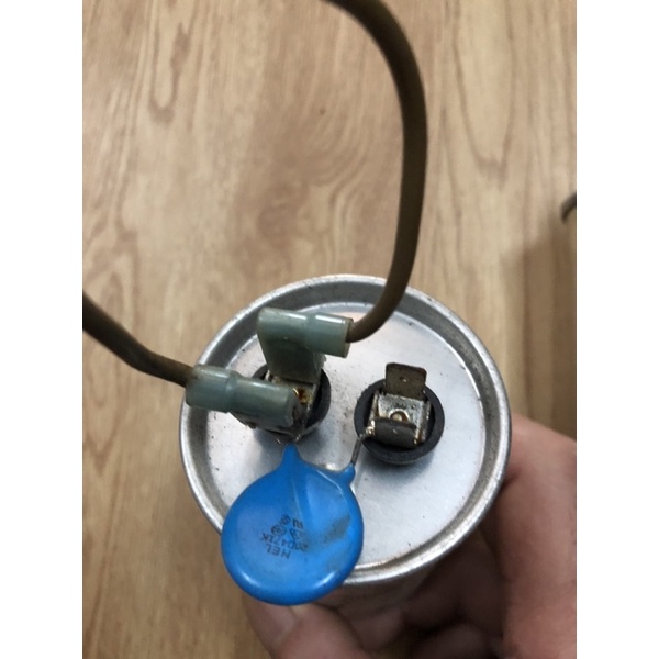 Tụ nhôm 400v 100uf