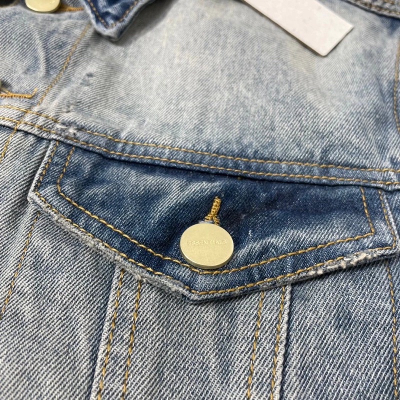 ✨  - Áo Khoác Vintage Fear Of God Essential Khuy Bấm Cho Nam Và Nữ || FOG Light Indigo Denim Trucker Jacket