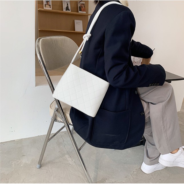 [Mã FAMAYWA2 giảm 10k đơn từ 50k] Túi đeo chéo nữ đẹp đi chơi dễ thương nhiêu ngăn giá rẻ TX674 | BigBuy360 - bigbuy360.vn