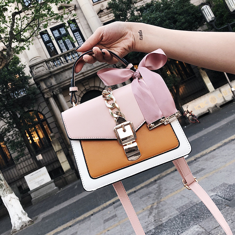 Túi xách đeo chéo IELGY thời trang dành cho nữ