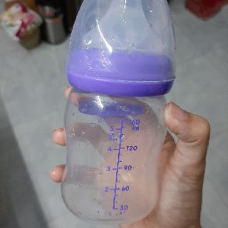Thanh lý bình sữa Lan