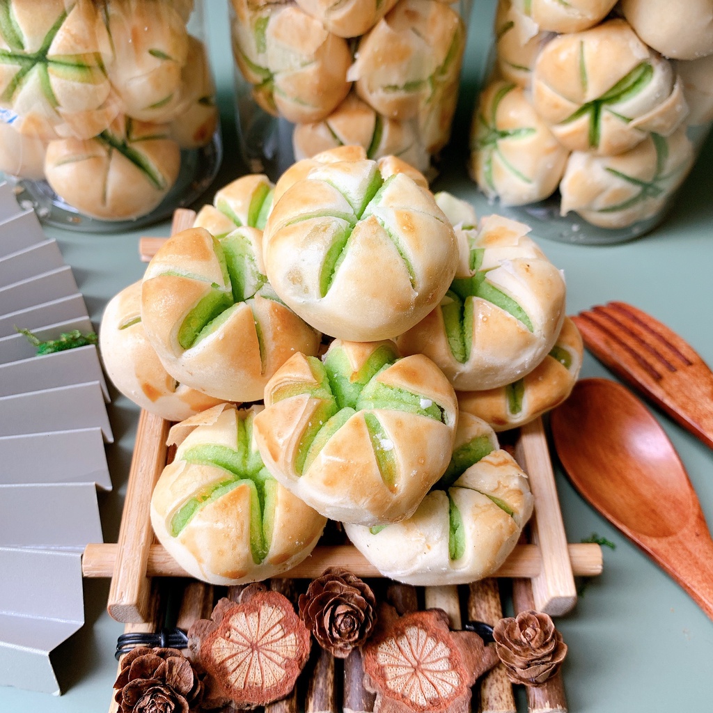 Bánh dừa sầu riêng, đậu xanh , bánh pía 300g hũ pet tiện lợi, ăn vặt LASTFOOD Hà Nội với đặc sản các miền ngon giá rẻ