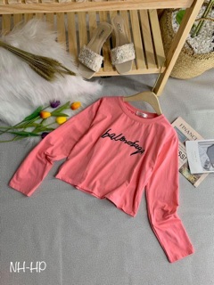 ÁO CROPTOP THÊU CHỮ