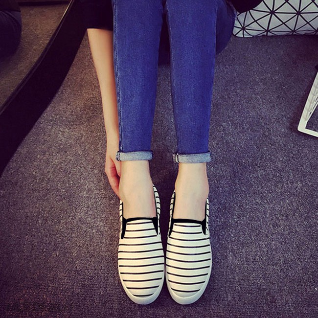 GIÀY LƯỜI SLIP ON ÊM CHÂN GIÁ TỐT(MẪU 1) | BigBuy360 - bigbuy360.vn