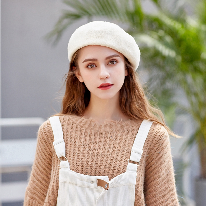 Mũ beret len thiết kế thời trang nữ thanh lịch